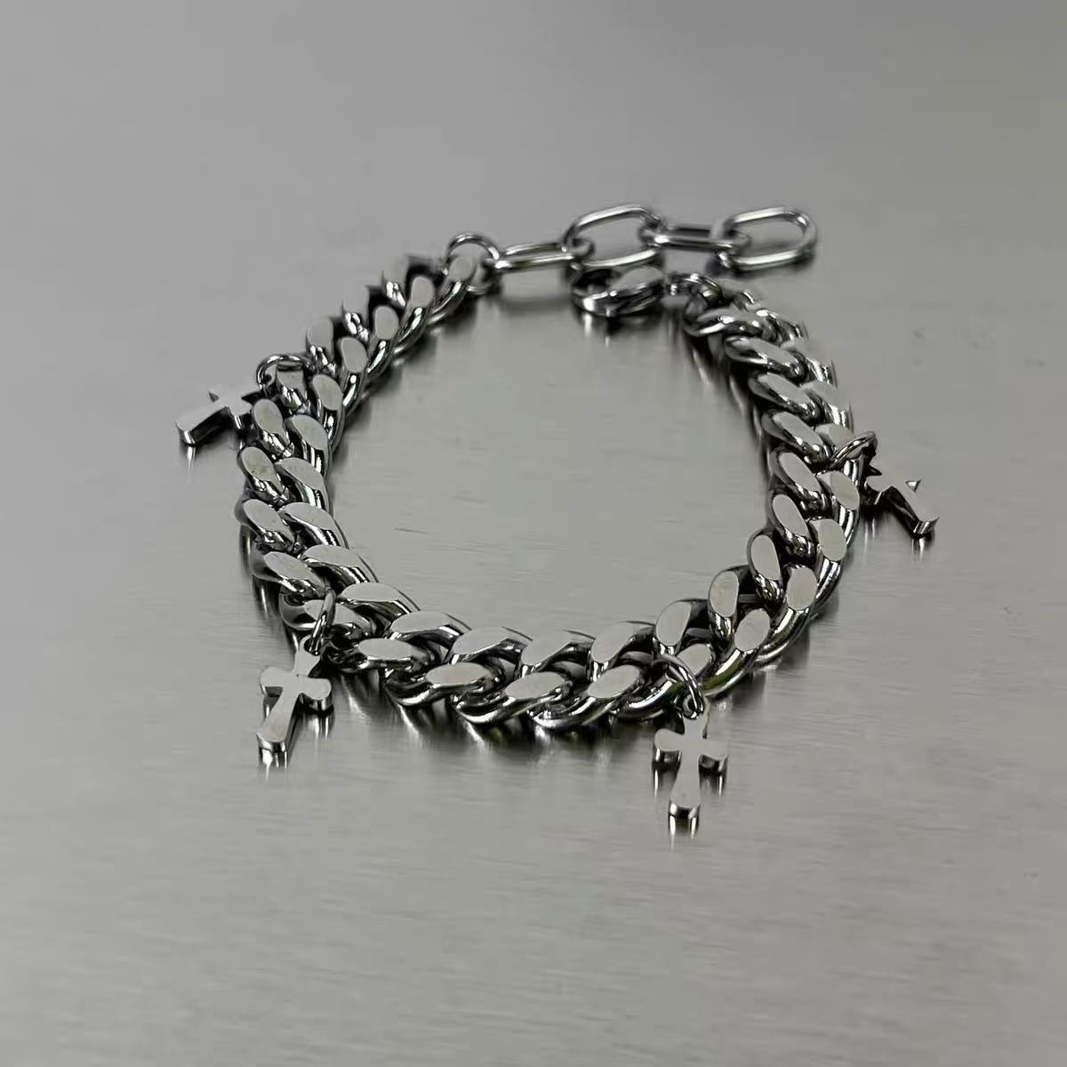 Cross Border Hit: Cuban Link B - Streetwear Brand Jewelry recension och pris